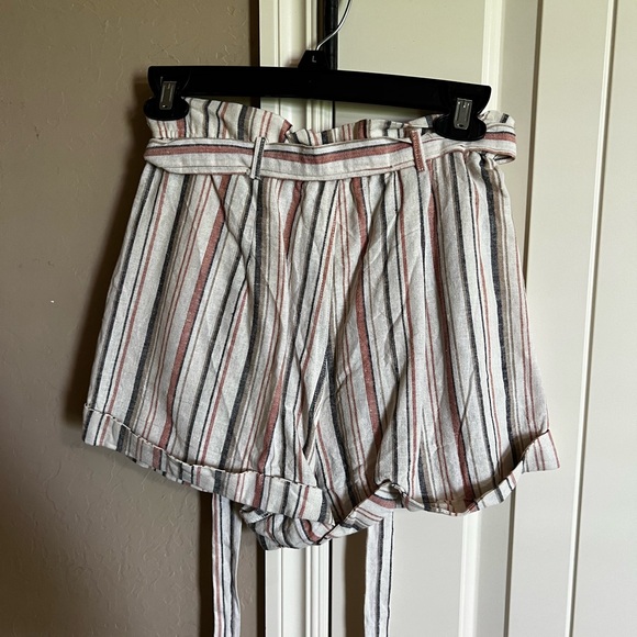 Mustard Seed High Waisted Striped Multi Color Shorts - Picture 2 of 2